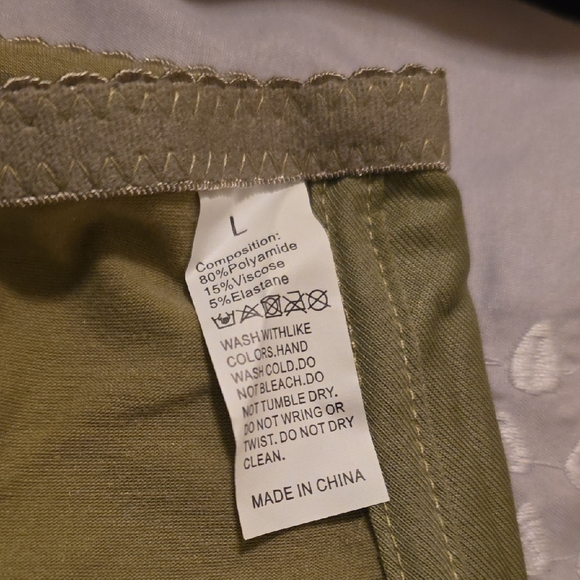 Floral Olive Green Women's Bra, NWOT, NEVER WORN - Picture 6 of 7